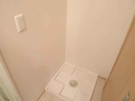 尼崎市大庄西町１丁目のハイツ