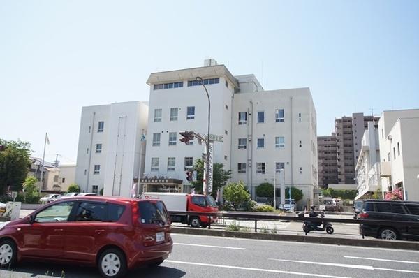 尼崎市昭和通1丁目のハイツ(尼崎南警察署)