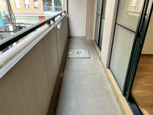 尼崎市七松町２丁目のマンション