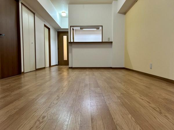 尼崎市七松町２丁目のマンション