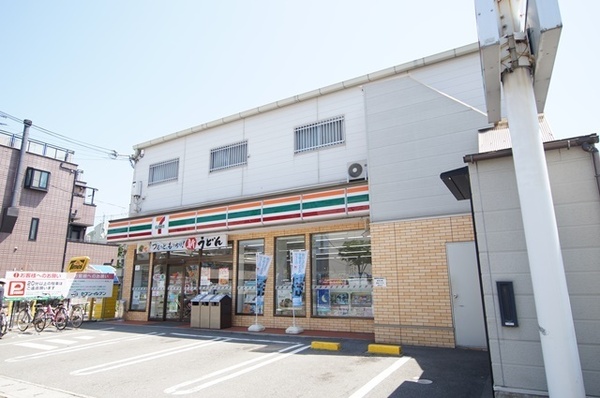尼崎市今福2丁目のハイツ(セブンイレブン尼崎常光寺3丁目店)
