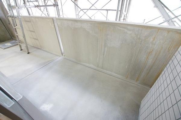 尼崎市昭和通４丁目のマンション