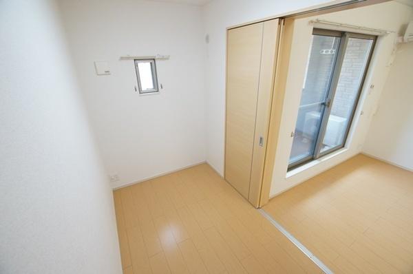 尼崎市御園２丁目のハイツ