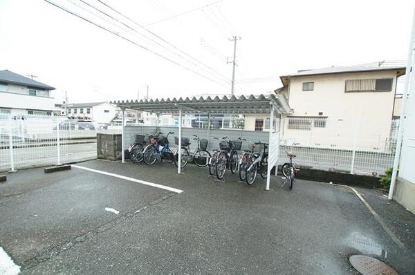 尼崎市若王寺３丁目のハイツ