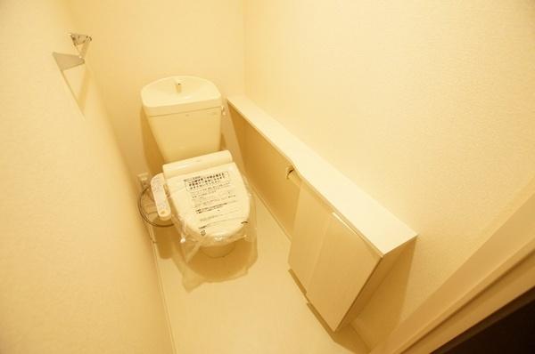 尼崎市塚口町３丁目のハイツ