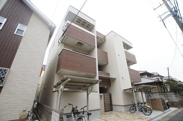 尼崎市西立花町２丁目のハイツ