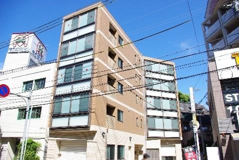 ラウレア
