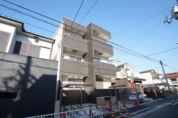 尼崎市立花町２丁目のハイツ