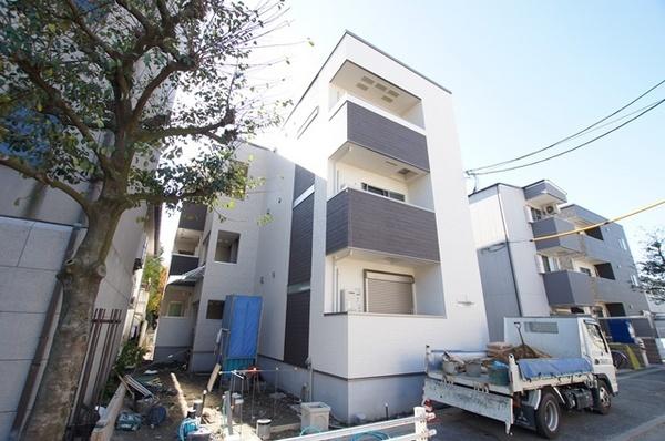 尼崎市東大物町１丁目のハイツ