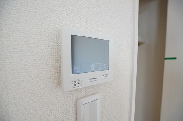 尼崎市東大物町１丁目のハイツ