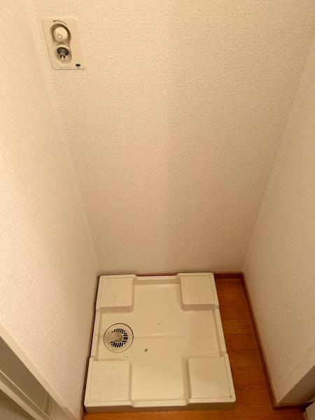 尼崎市南塚口町７丁目のハイツ