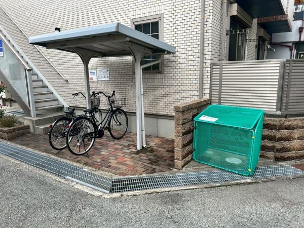 尼崎市南塚口町７丁目のハイツ