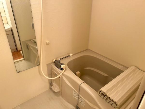 尼崎市南塚口町７丁目のハイツ