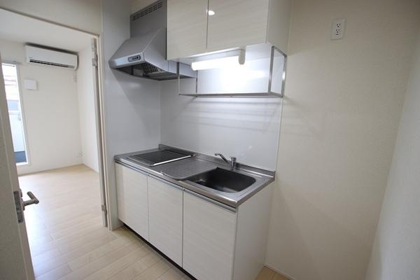 尼崎市上坂部３丁目のハイツ
