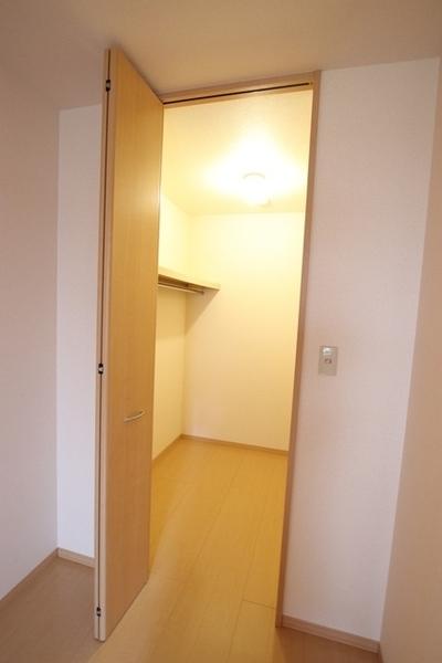尼崎市上坂部３丁目のマンション