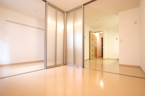 尼崎市上坂部３丁目のマンション
