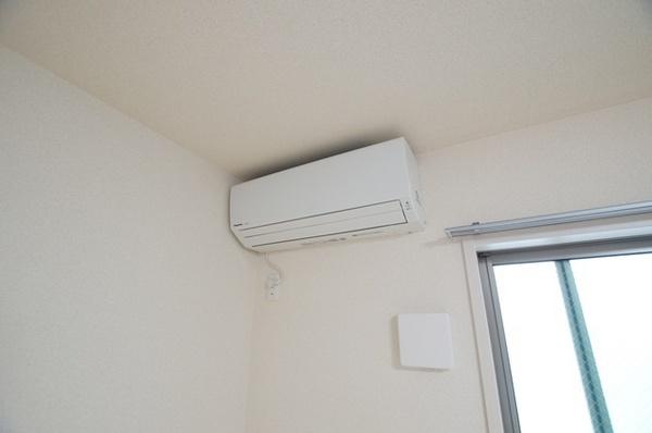 尼崎市北竹谷町３丁目のハイツ