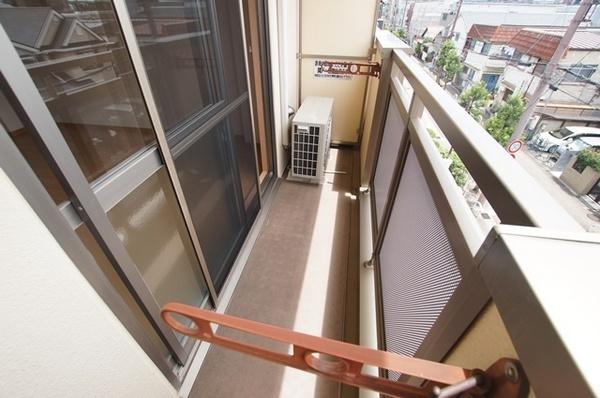 尼崎市立花町２丁目のマンション