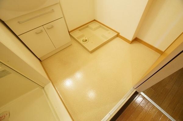 尼崎市立花町２丁目のマンション