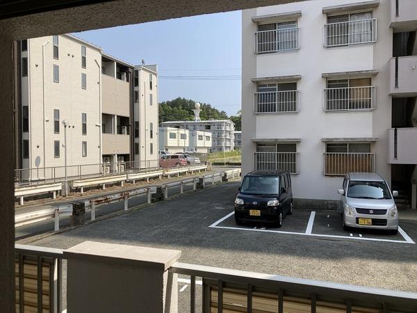ベラミ和白東