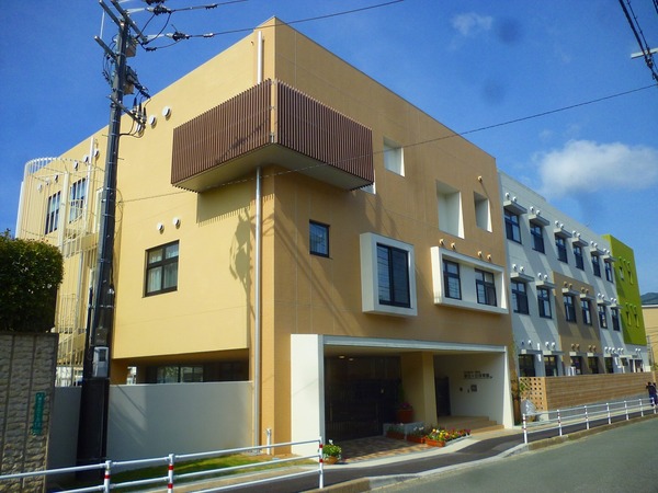 高倉ハイツ(香住ヶ丘保育園)