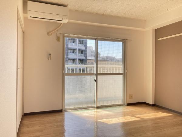コーポ志賀