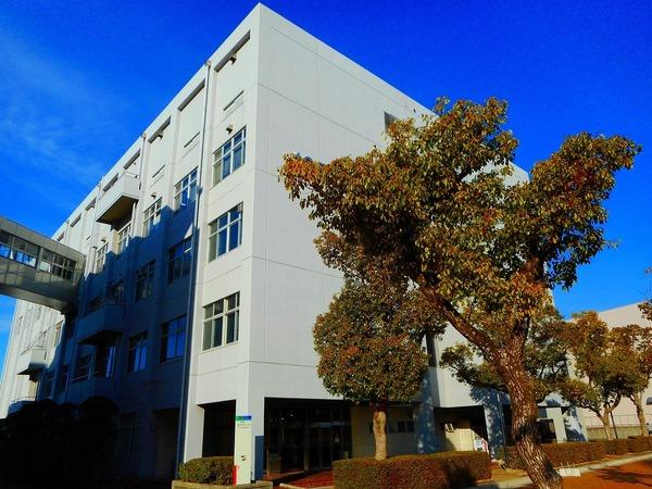 コーポ展和(九州造形短期大学)