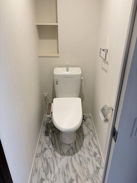 アールズ・コートB棟