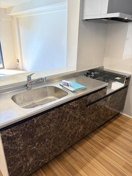 アールズ・コートB棟