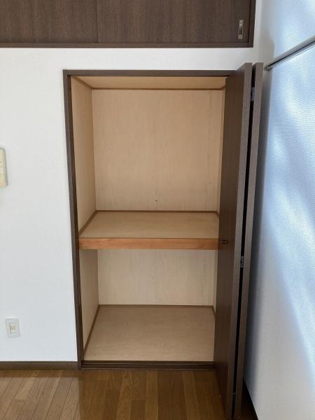 ハイナットＵ・Ｉ