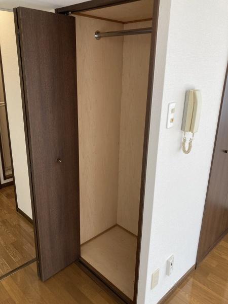 ハイナットＵ・Ｉ