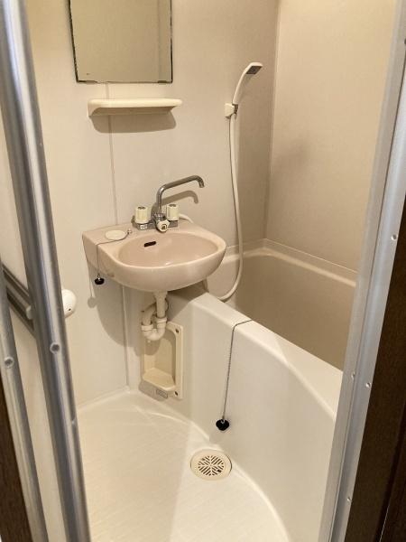 ハイナットＵ・Ｉ