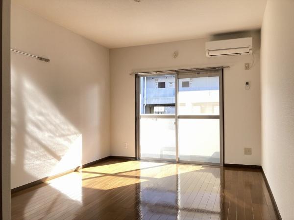 ハイナットＵ・Ｉ