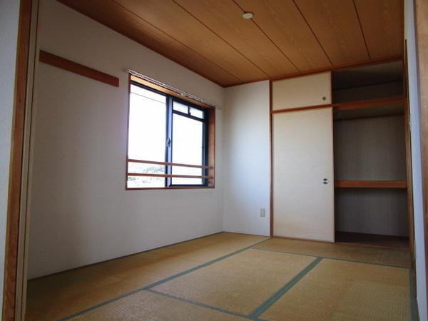 東大阪市東石切町２丁目のマンション
