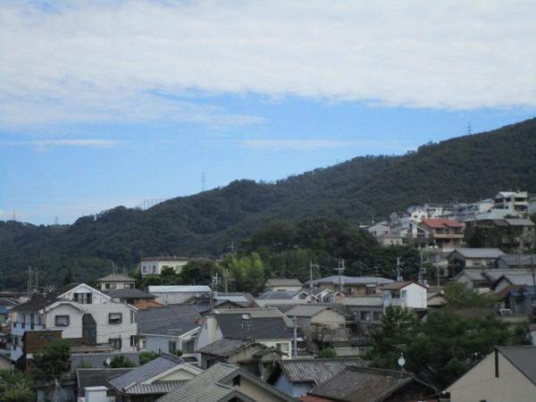 東大阪市東石切町２丁目のマンション
