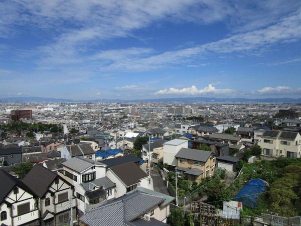 東大阪市東石切町２丁目のマンション