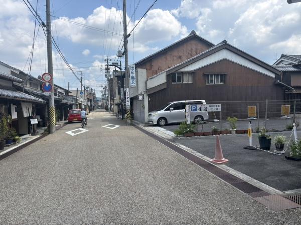 伊賀市上野農人町の店舗（一戸建）