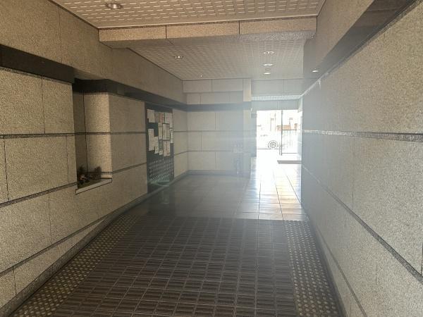奈良市四条大路１丁目のマンション