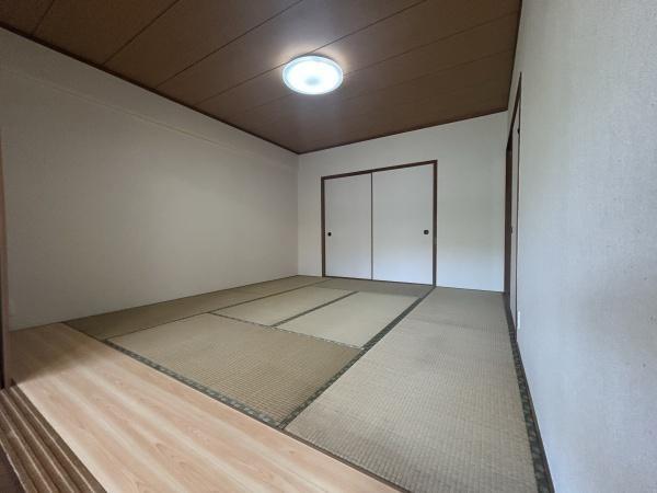 奈良市四条大路１丁目のマンション