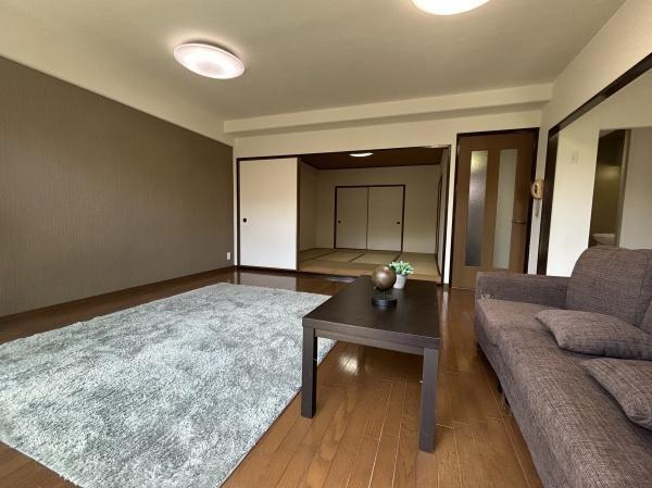 奈良市四条大路１丁目のマンション