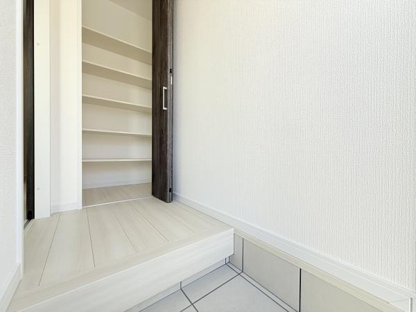 ソレイユビセレクト法蓮町Ⅰ