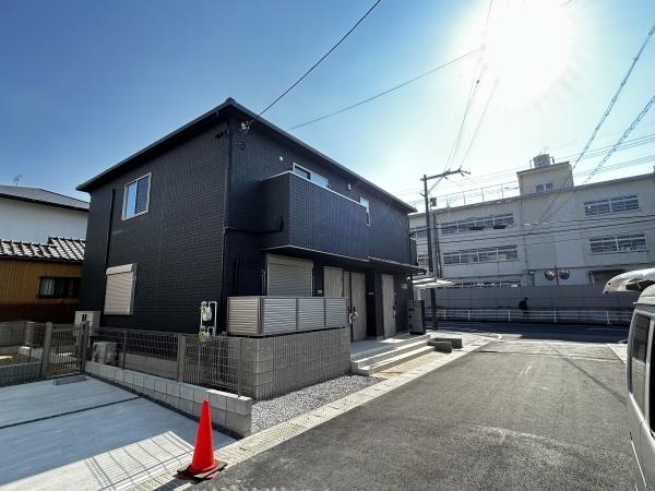 ソレイユビセレクト法蓮町Ⅰ