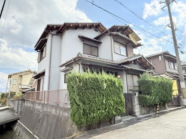 御所市大字東松本の貸家