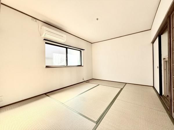 奈良市南京終町１丁目のテラスハウス