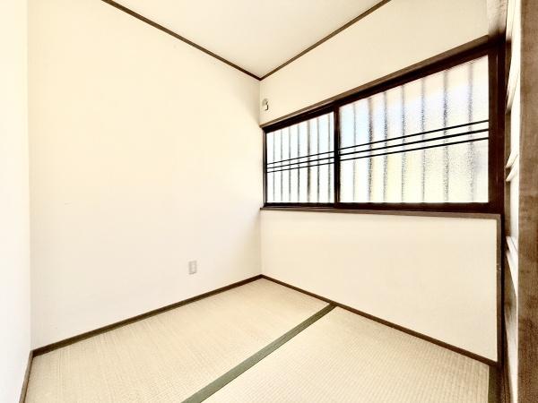奈良市南京終町１丁目のテラスハウス