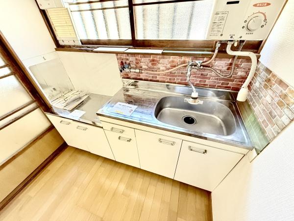 奈良市南京終町１丁目のテラスハウス