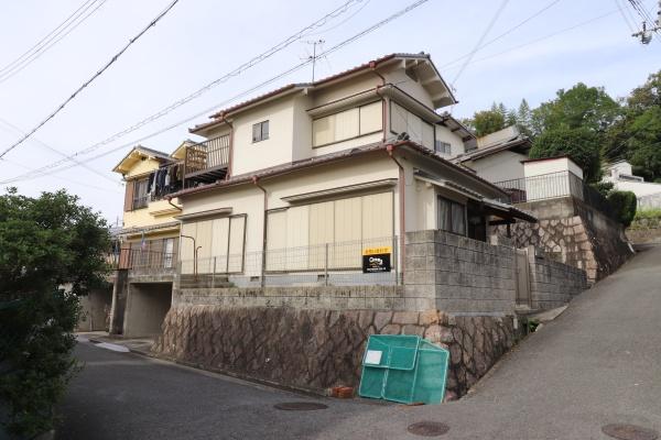 あやめ池南5丁目　貸家