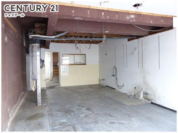 奈良市六条西４丁目の店舗（建物一部）