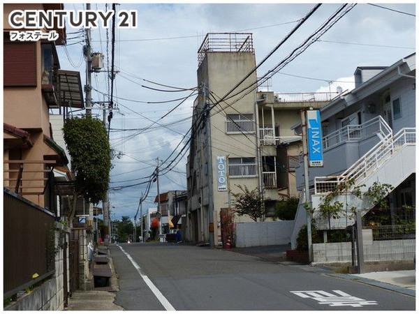 シャッター付ガレージ兼住居【西ノ京ハイツ】