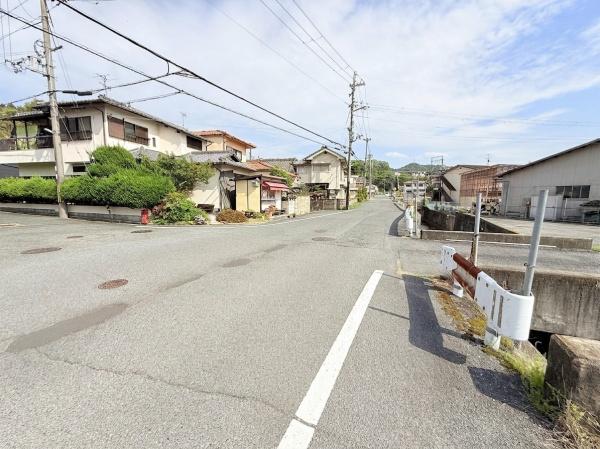 小瀬町貸倉庫